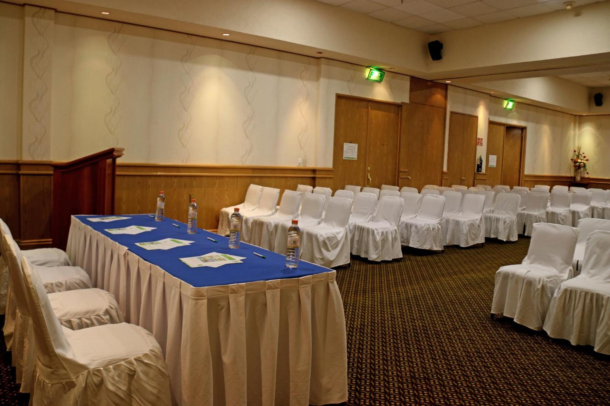 Holiday Inn La Piedad By Ihg Экстерьер фото