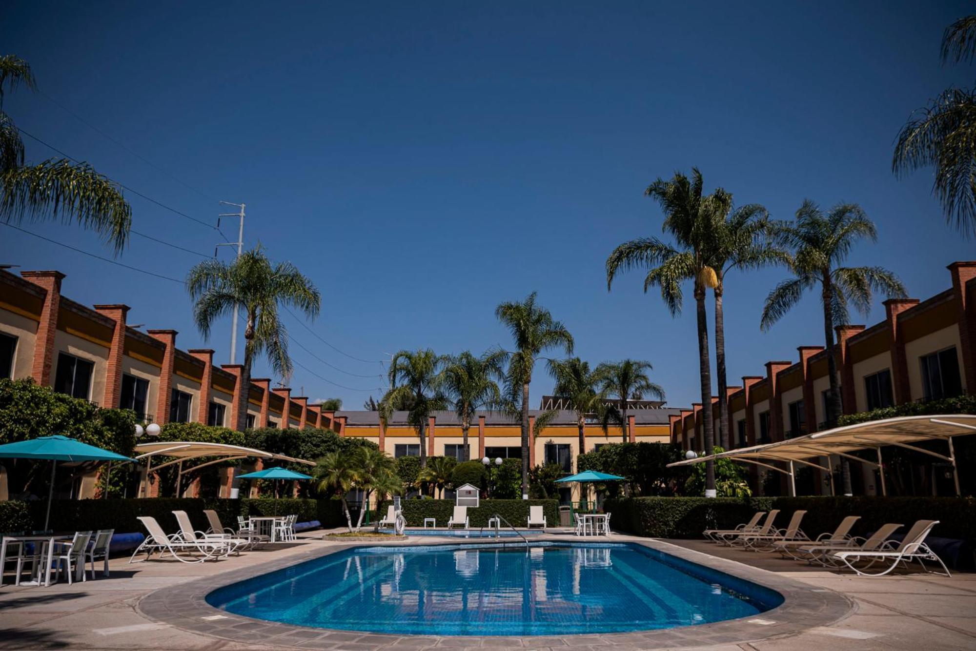 Holiday Inn La Piedad By Ihg Экстерьер фото