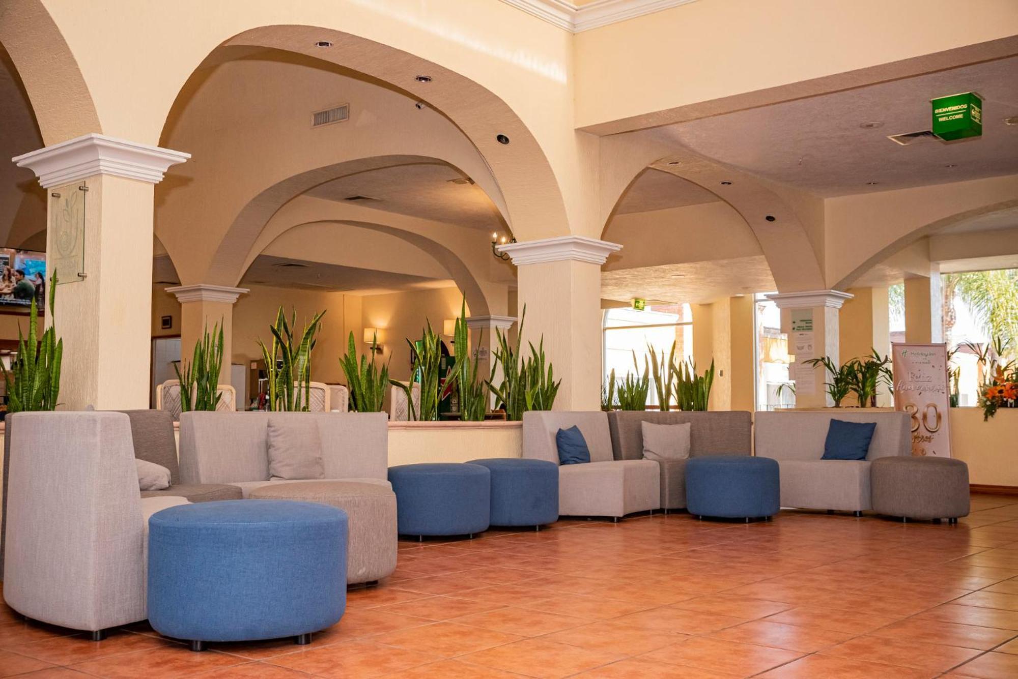 Holiday Inn La Piedad By Ihg Экстерьер фото